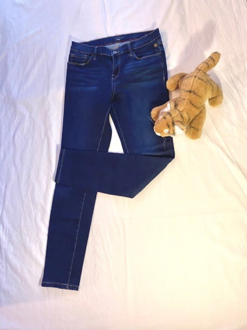 Tommy Hilfiger Medium Wash Skinny Fit Jean - Sz 6 - Picture 12 of 13